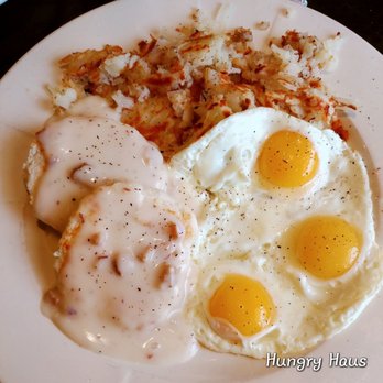 Hummingbird Restaurant - Biscuit and gravy comes with eggs and hashbrowns. ©hungryhaus - American Near Me - Winfield, Illinois
