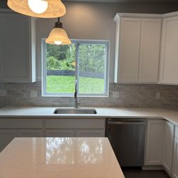 Mr Backsplash - Beautiful 3"x12" ceramic tile backsplash with a sterling grout