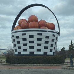 World's Largest Basket by Longaberger - World's largest Apple Basket