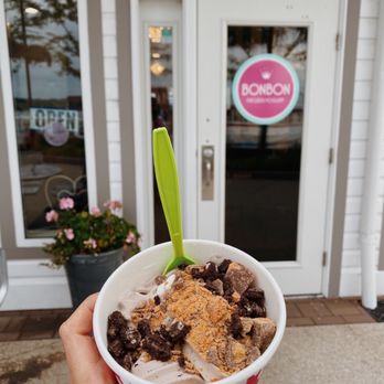 BONBON FROZEN YOGURT - Updated November 2025 - 16 Photos - 37 Lake