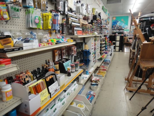 BALLER ART WARE by null