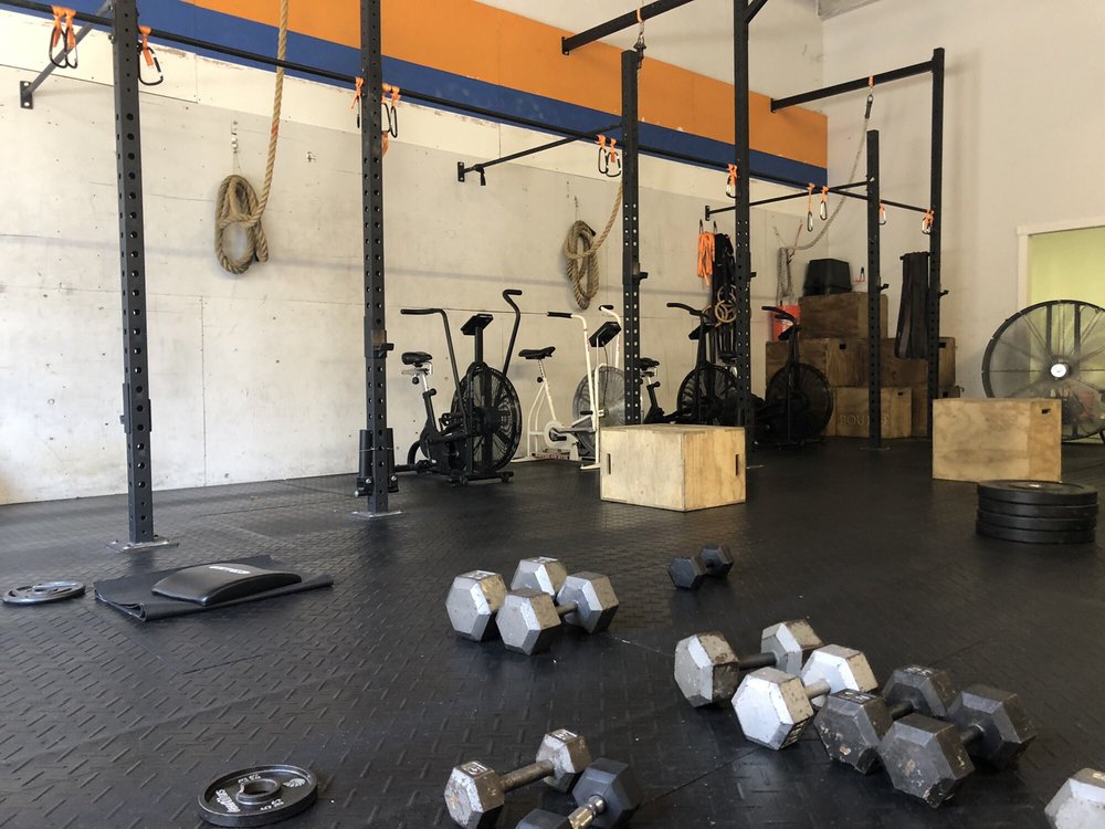 BARRACUDA FITNESS Updated September 2024 33 Photos & 10 Reviews 1015 W Newport Center Dr