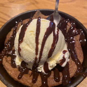 Chili's - Cookie Monster - American Near Me - Clark, New Jersey