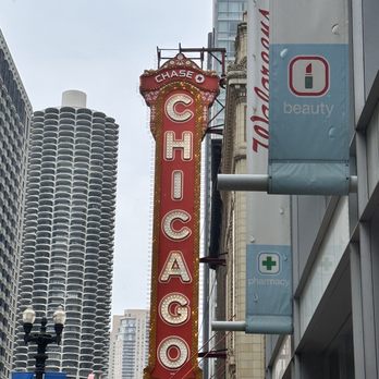 Colm Ronan Private Tour Guide - Chicago theater - Walking Tours Near Me