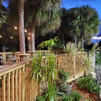 Backwaters on Sand Key - Seafood Near Me - Clearwater Beach, Florida Backwaters on Sand Key - Seafood Near Me - Clearwater Beach, Florida