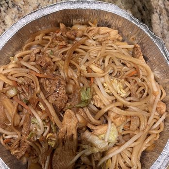 Shan Shan Noodles - 25. Chicken with Fried Noodle - Chinese Near Me - Parsippany, New Jersey Shan Shan Noodles - 25. Chicken with Fried Noodle - Chinese Near Me - Parsippany, New Jersey