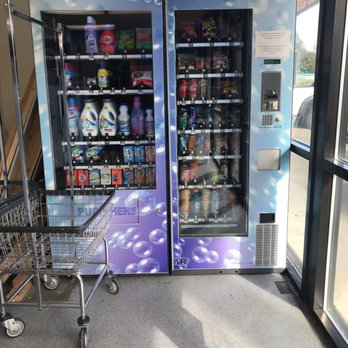 Seatac's Best Laundromat - Items to buy if your hotel doesn't offer laundry - Laundromat Near Me - Seattle, Washington Seatac's Best Laundromat - Items to buy if your hotel doesn't offer laundry - Laundromat Near Me - Seattle, Washington