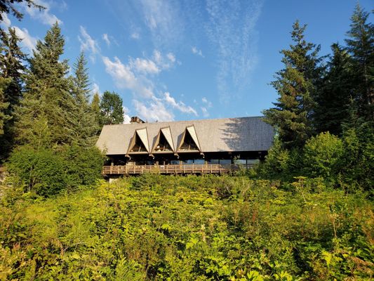 Glacier Bay Lodge & Tours by null