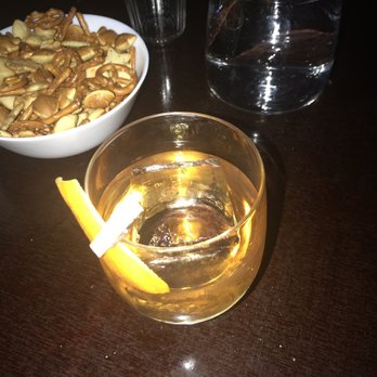 The Sign - Old Fashioned - Lounges Near Me - Vienna, 9