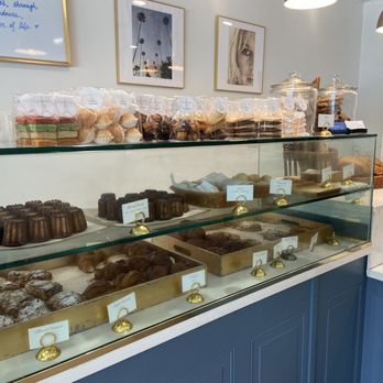 Ludivine Paris - Almond Croissants, Chocolate Croissant, Plain Croissant perfect for visiting guests. - Patisserie/Cake Shop Near Me - Los Angeles, California