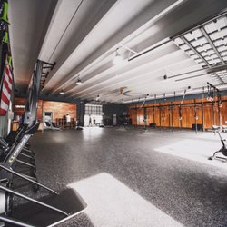 El Cid Fitness - Super clean facility.