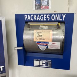 US Post Office - A locked package shoot at the Church street post office in Murfreesboro Tennessee!