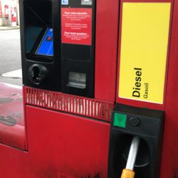 Esso Station Service Aquitaine