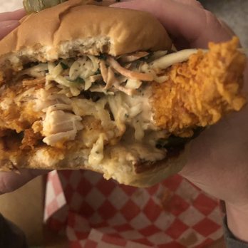 Underdog Hot Chicken - Mild chicken sandwich - Chicken Wings Near Me - Boston, Massachusetts