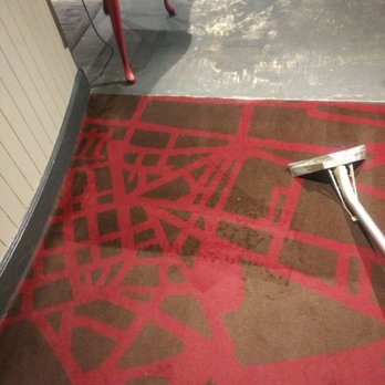 Renu Carpet Cleaning - Panzanos Italian Restaurant. First time cleaned in two years. Before and after picture. Looking like new. With a extra Boosting cleaning. - Carpet Cleaning Near Me