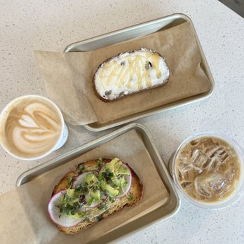 Lavender & Honey Redondo - Cafes Near Me - Redondo Beach, California