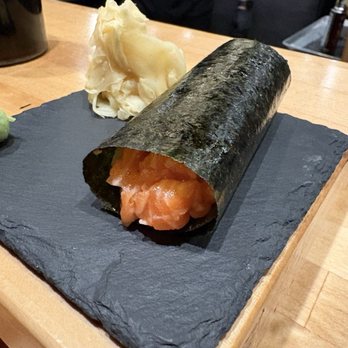 Sugo Hand Roll Bar - king salmon - Sushi Bars Near Me - Seattle, Washington