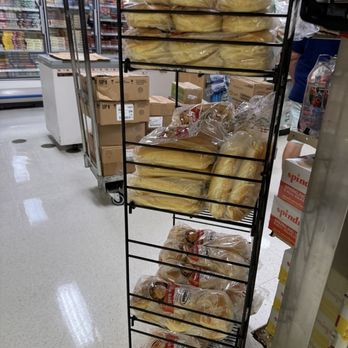 Crosby's Marketplace - Marblehead - Grocery Near Me - Marblehead, Massachusetts