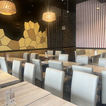 Sweethoney Dessert - Indoor Seating - Desserts Near Me - Colma, California