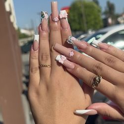 Downey Nails And Lashes
