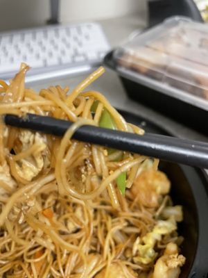 Ollie’s Chinese Noodle Shop & Grill (成都印象) by null