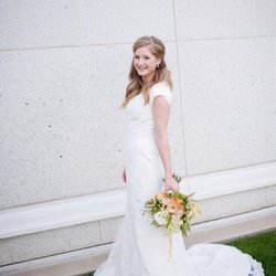 Allyse's Bridal & Formal