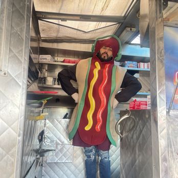 Weenie Queen - Funny workers - Hot Dogs Near Me - Spring Valley, California Weenie Queen - Funny workers - Hot Dogs Near Me - Spring Valley, California