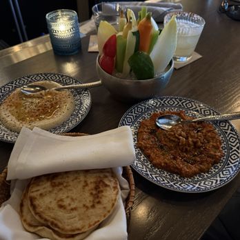 Del Mar Naples - Seafood Near Me - Naples, Florida