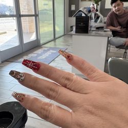 Azura Nail Salon Bar