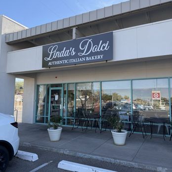 Linda's Dolci - Signage - Bakeries Near Me - Albuquerque, New Mexico