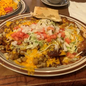Sadie's - Combo plate - New Mexican Cuisine Near Me - Albuquerque, New Mexico Sadie's - Combo plate - New Mexican Cuisine Near Me - Albuquerque, New Mexico