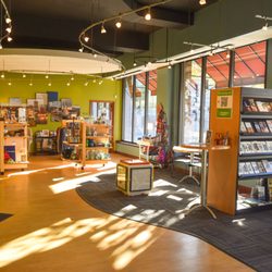 Visit Fort Wayne - We are here to help. Stop by the Visitor's Center for free visitor information, or chat with our friendly staff members.
