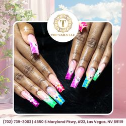 Top Nails - Treat Yourself Today!     
Got a break? Come relax and treat yourself to a manicure or pedicure. You deserve it!