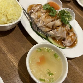 John 3:16 Malaysian Delights - Half Hainanese chicken, order the oil rice separately and comes with a soup - Malaysian Near Me - Richmond, British Columbia