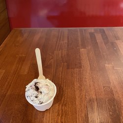 Earnest Drinks - Snowball coconut ice cream