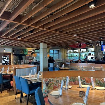 Monkeypod Kitchen by Merriman - Seating - New American Near Me - Kihei, Hawaii