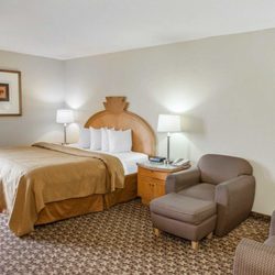 Quality Inn & Suites Greenfield I-70