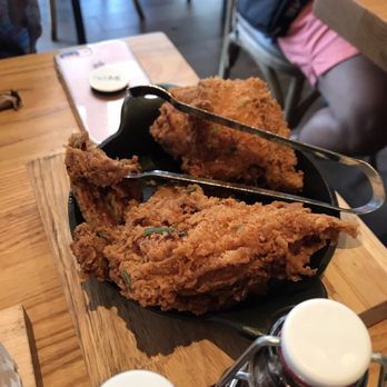 Yardbird Table & Bar - Fried chicken - Southern Near Me - Miami Beach, Florida Yardbird Table & Bar - Fried chicken - Southern Near Me - Miami Beach, Florida