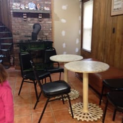 Landing Bakery - A little sitting area inside