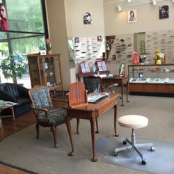 Atlas Eye Center and Downtown Opticians: Steve Atlas, OD