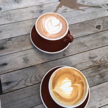 Devout Coffee - Hot chocolate and skim latte - Coffee Roasteries Near Me - Fremont, California