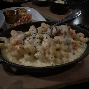 The Library - Lobster Mac - New American Near Me - Las Vegas, Nevada
