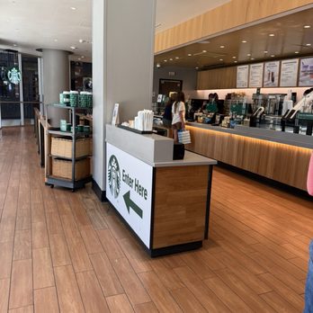 Starbucks - Coffee & Tea Near Me - Orlando, Florida Starbucks - Coffee & Tea Near Me - Orlando, Florida