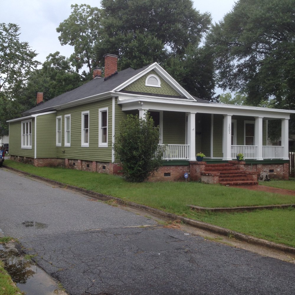 Slide of Todd Chapman Roofing