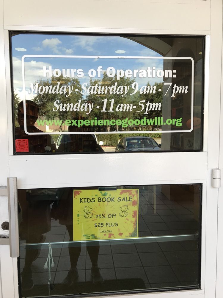 GOODWILL BOOKSTORE AT TARA 13 Reviews Bookstores 7200 55th Ave E