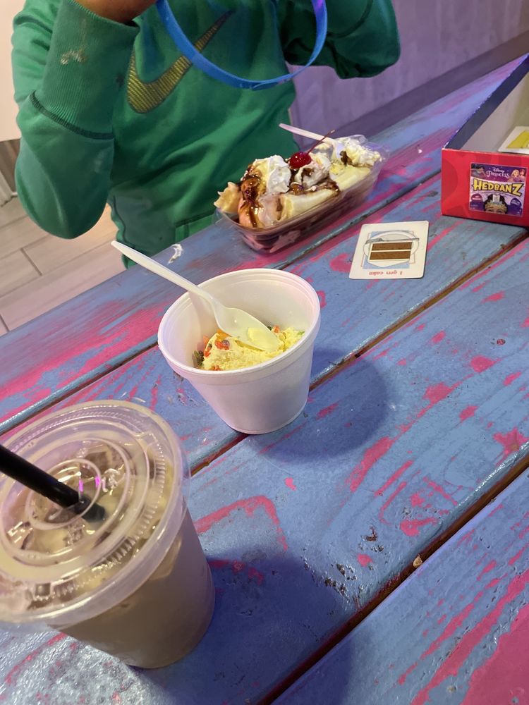 PANCAKE PLUG Updated July 2024 12061 Jacaranda Ave, Hesperia