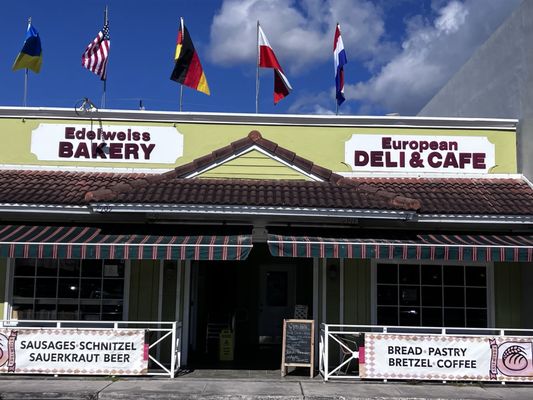 Edelweiss European Bakery & Cafe by null