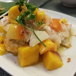 Thai Dara - Salmon belly
