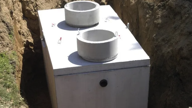 Slide of Flush Drain & Sewer Cleaning