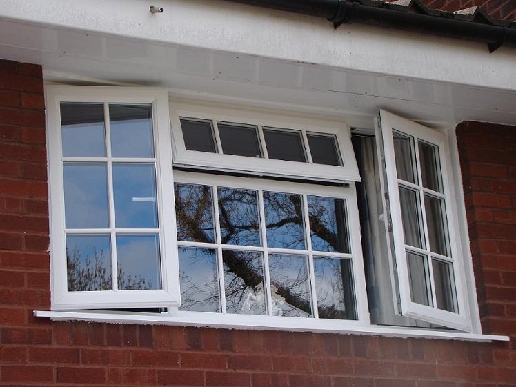 Distinguished Windows - Garage Door Contractor in Oxfordshire, OXF